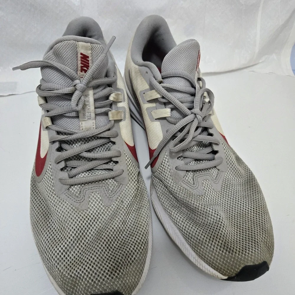 Nike Downshifter 9 AQ7481-006 Men's Size 12 Gray Red Running Shoes Sneakers
